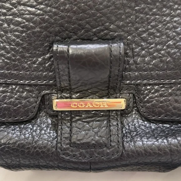 Coach Madison Handbag with Pebbled Black Leather - Picture 4 of 12